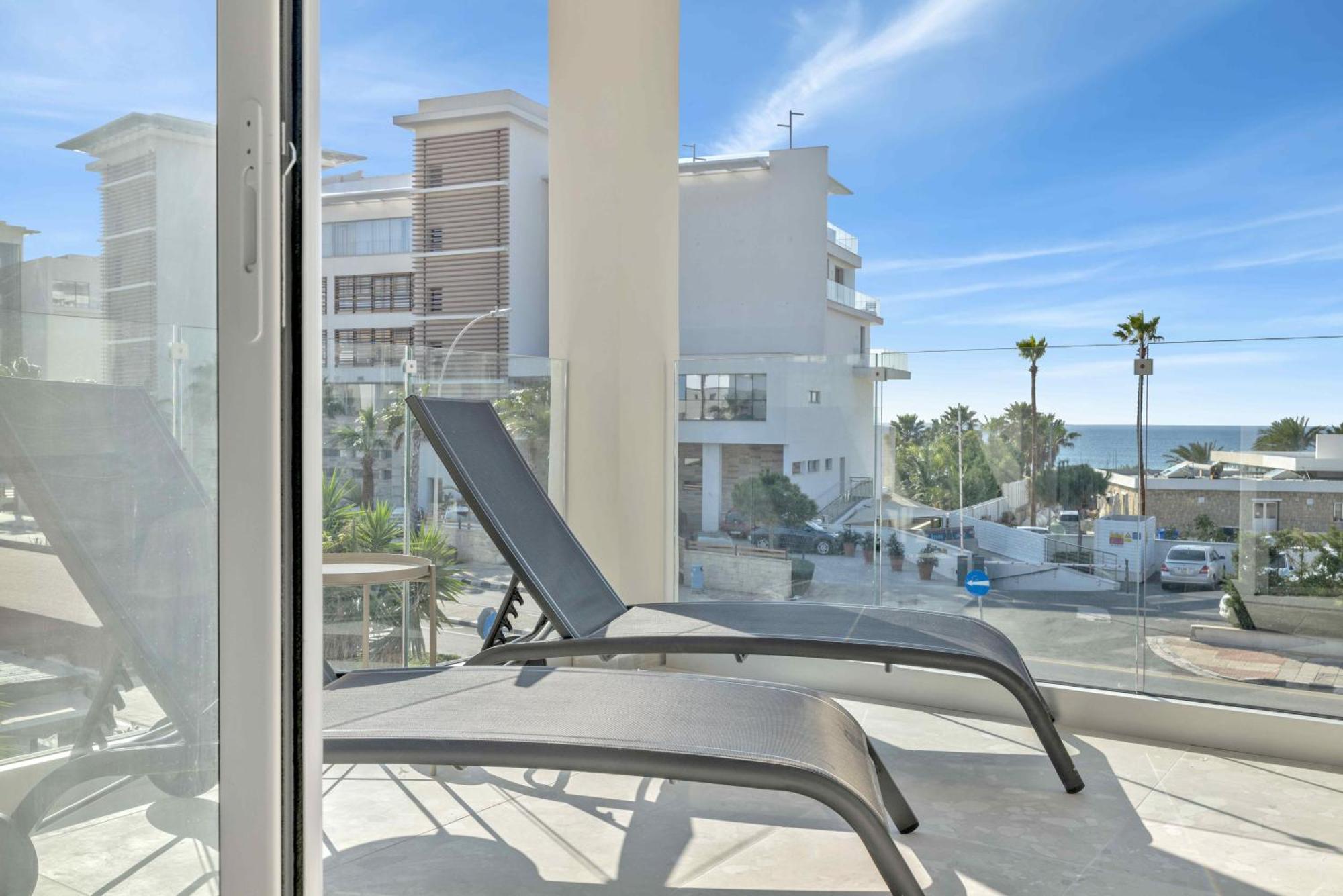 Phaedrus Living: Seaview Luxury Flat Limnaria 150 Apartman Paphos Kültér fotó