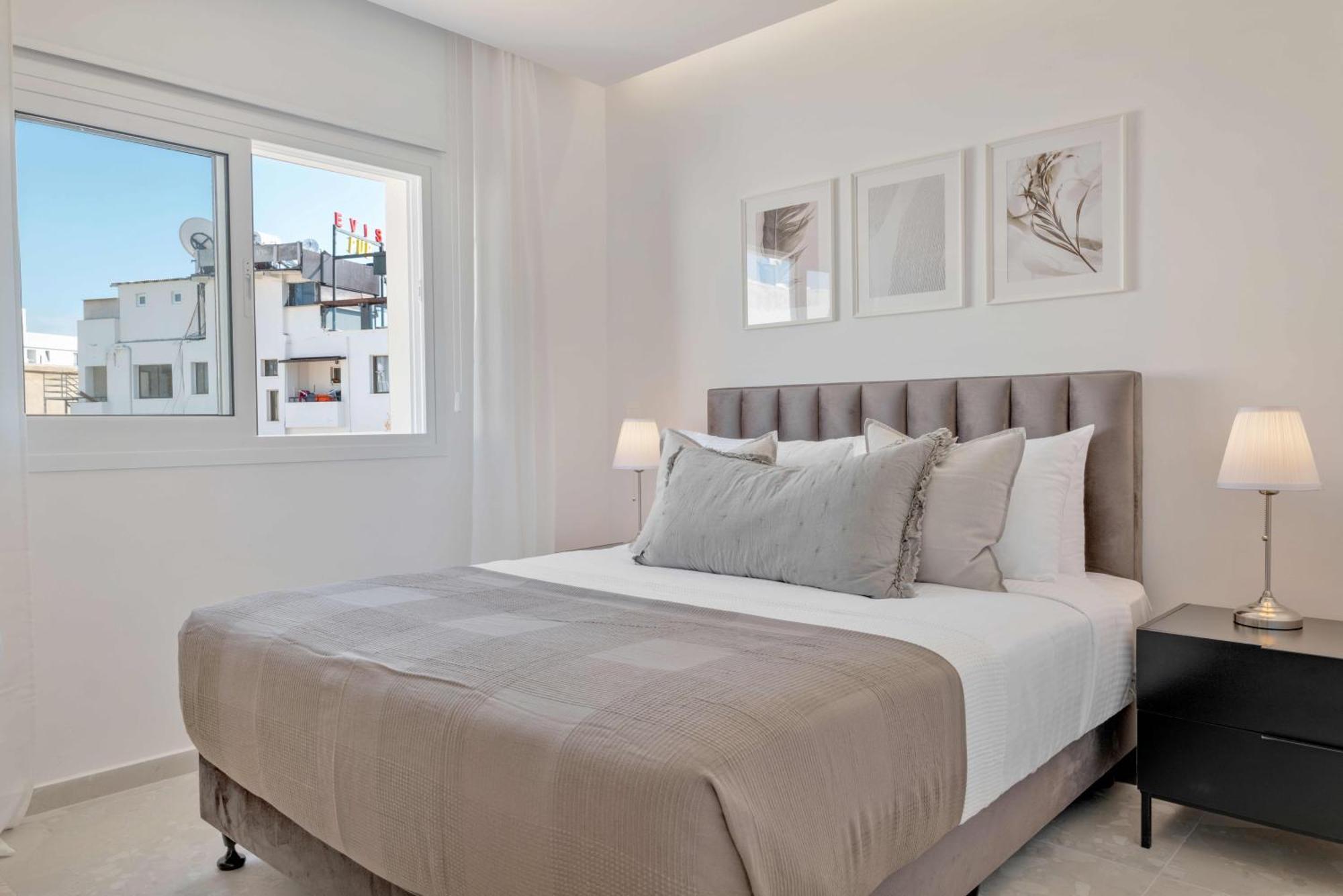 Phaedrus Living: Seaview Luxury Flat Limnaria 150 Apartman Paphos Kültér fotó